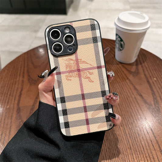 Burberry iPhone-Hülle aus Leder