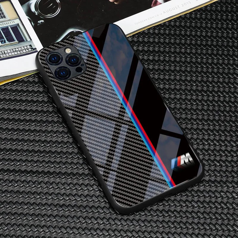 Modische iPhone-Hülle mit Autologo