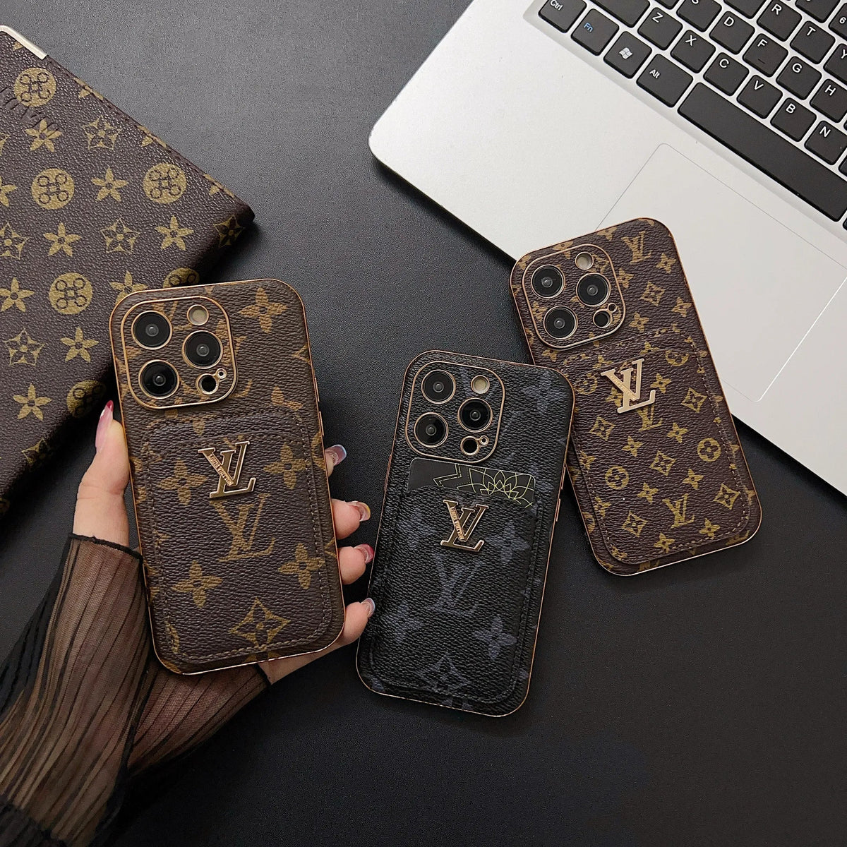 Винтидж кожен калъф тип портфейл за iPhone с монограм L и отделение за карти