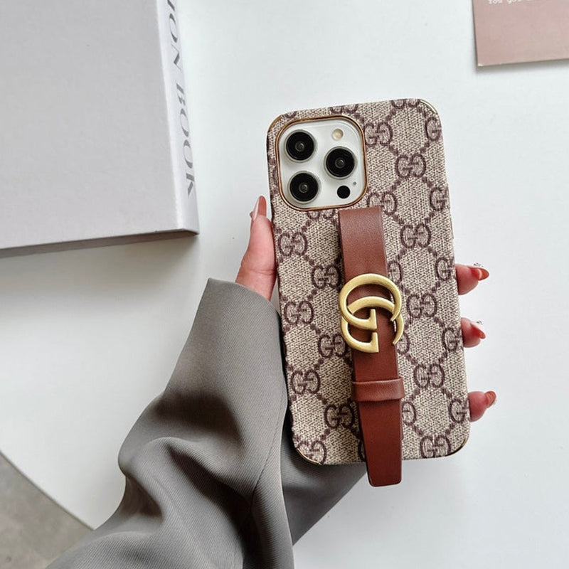 GG iPhone-Hülle mit Halterung in Braun